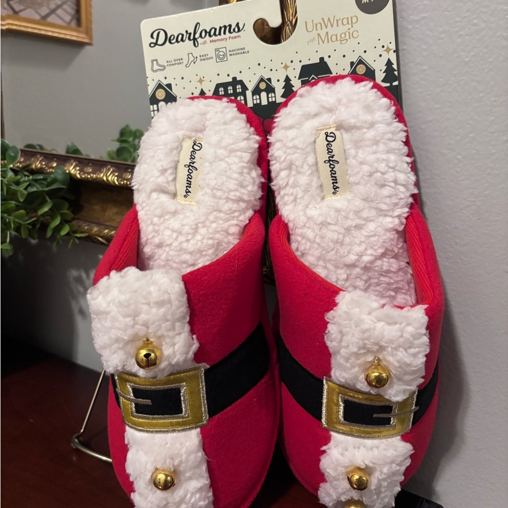 NWT. Dearfoams Santa Slippers. Looks like Santas Costume w/blk belt/jingle bells